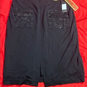 Chic Black Midi Skirt with Sequin Pockets